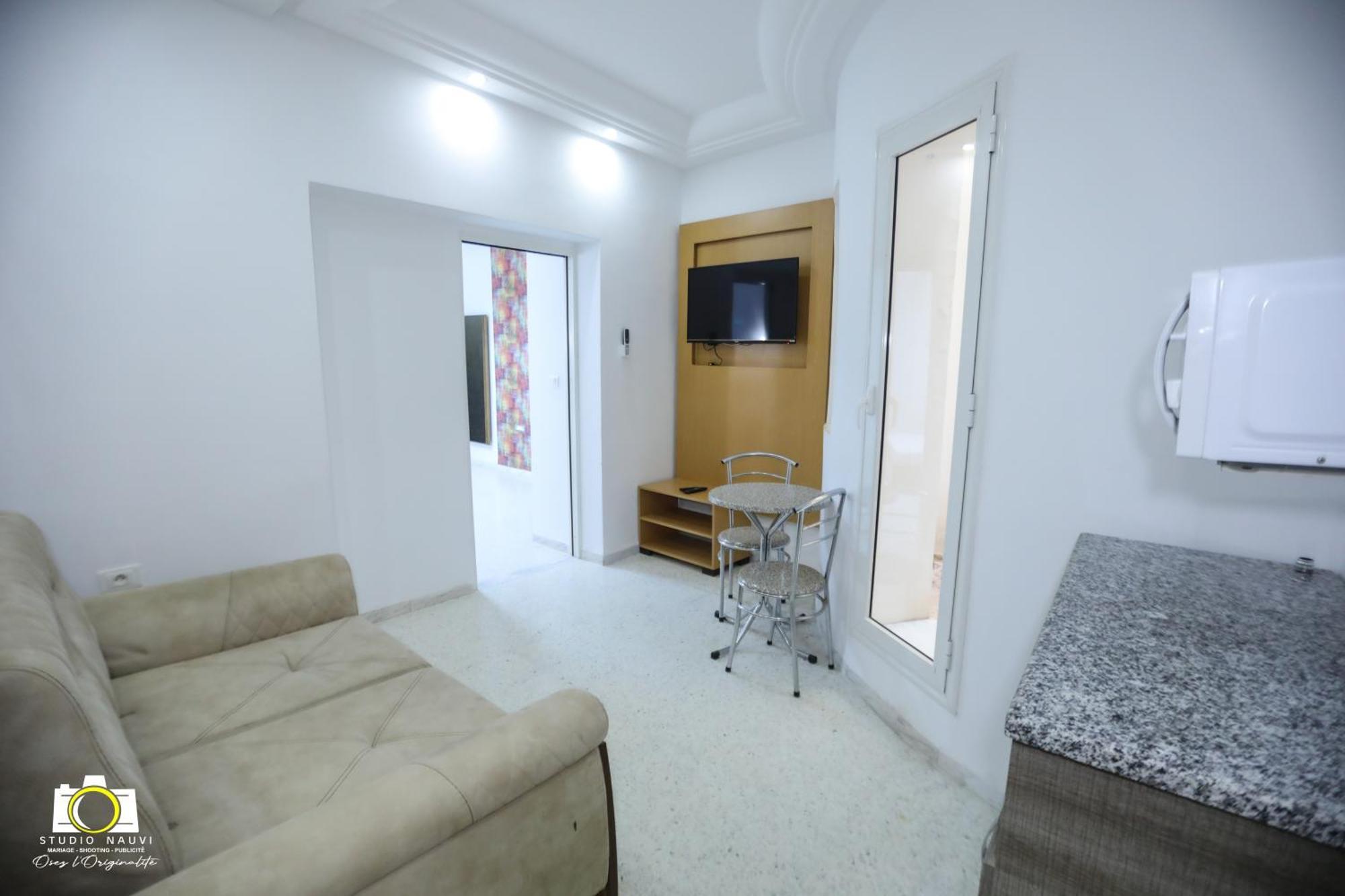 Immeuble Gazbar Apartment Gabes Exterior photo