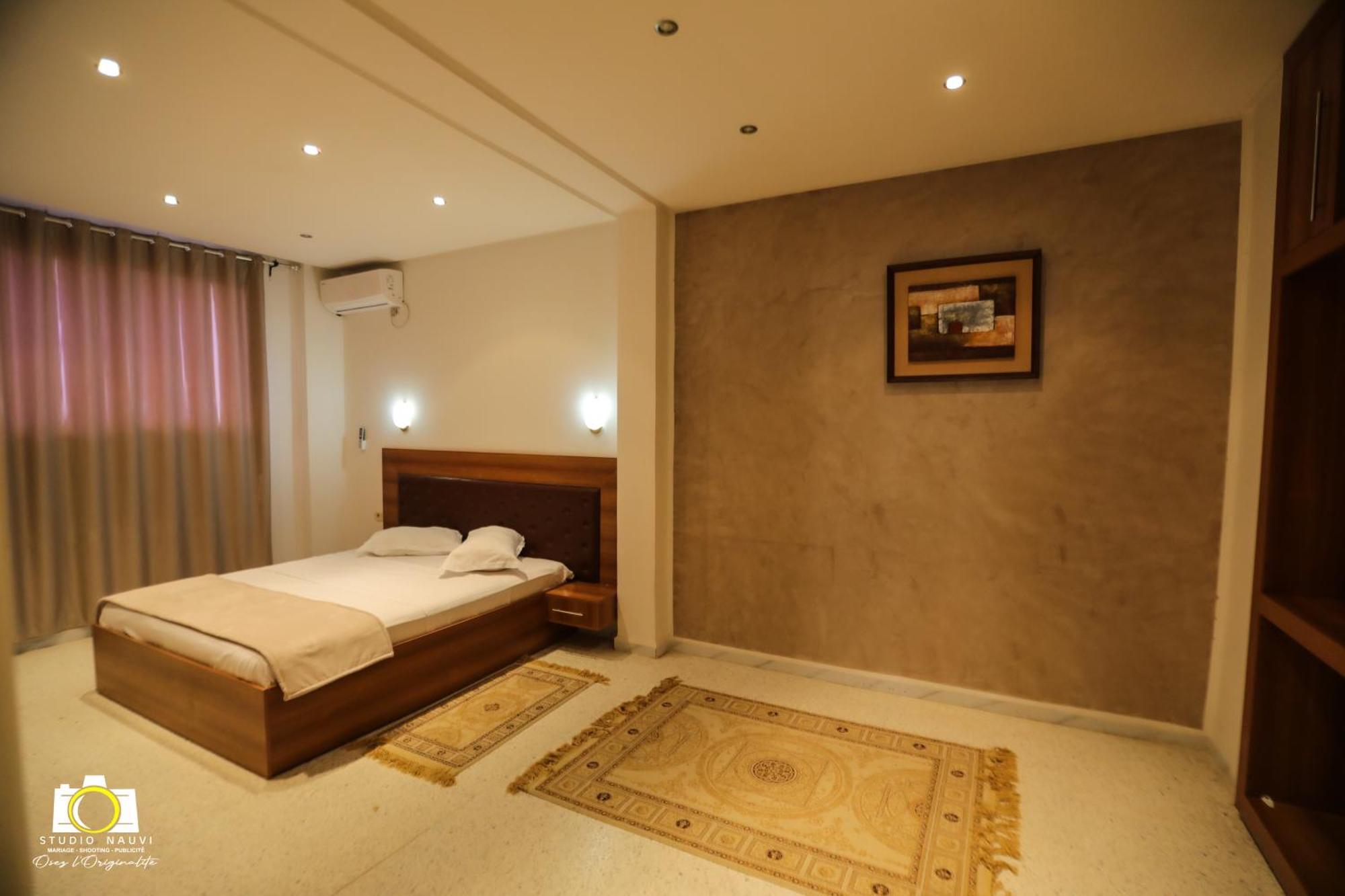 Immeuble Gazbar Apartment Gabes Exterior photo